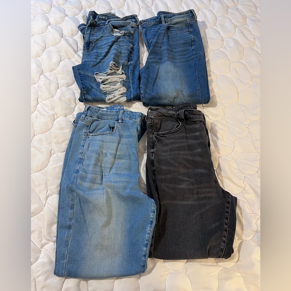 Lot (4) of American Eagle Jeans - Picture 1 of 5